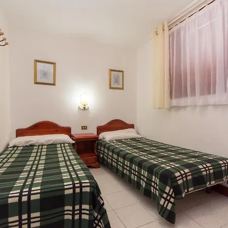 Parque Santiago Iv 99 - Two Bed Daire *